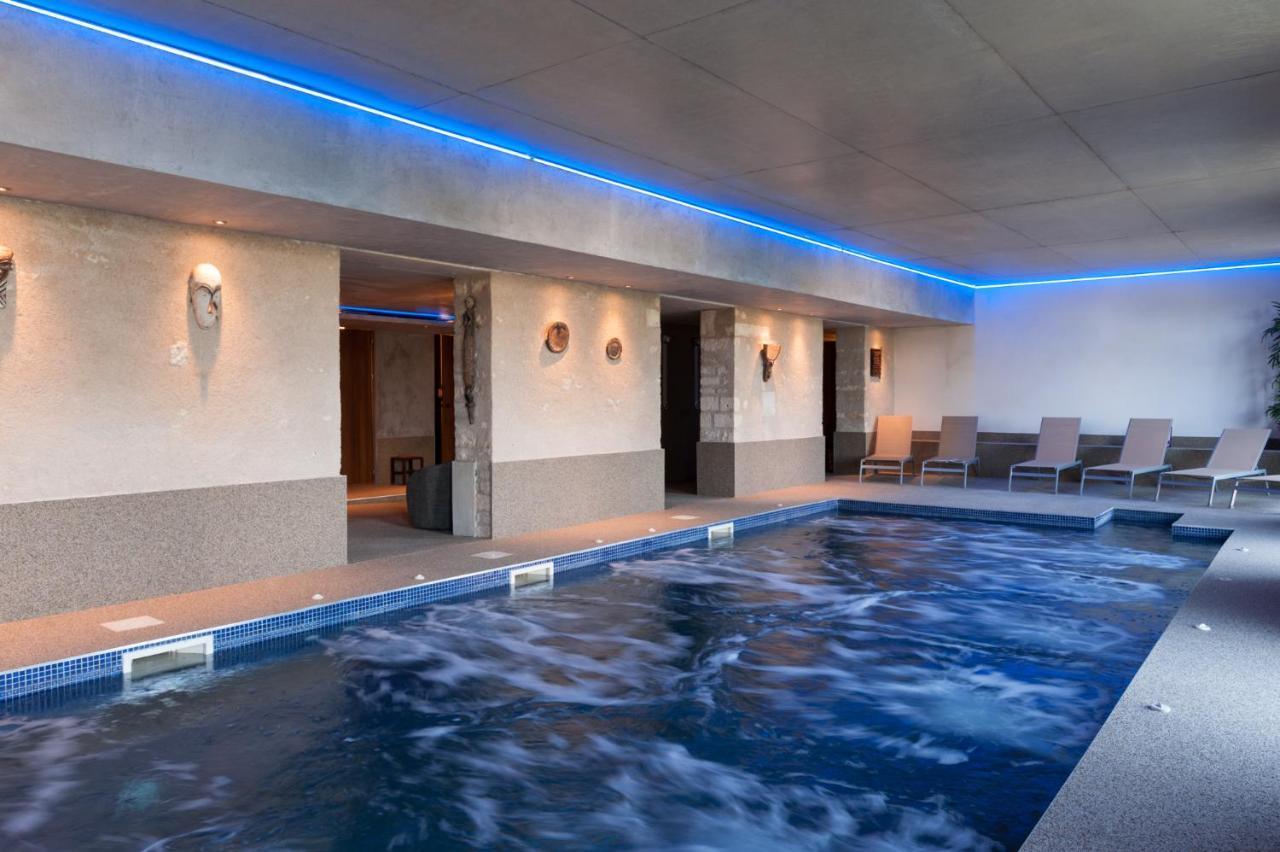ホテル Domaine Du Normandoux, The Originals Relais Tercé エクステリア 写真